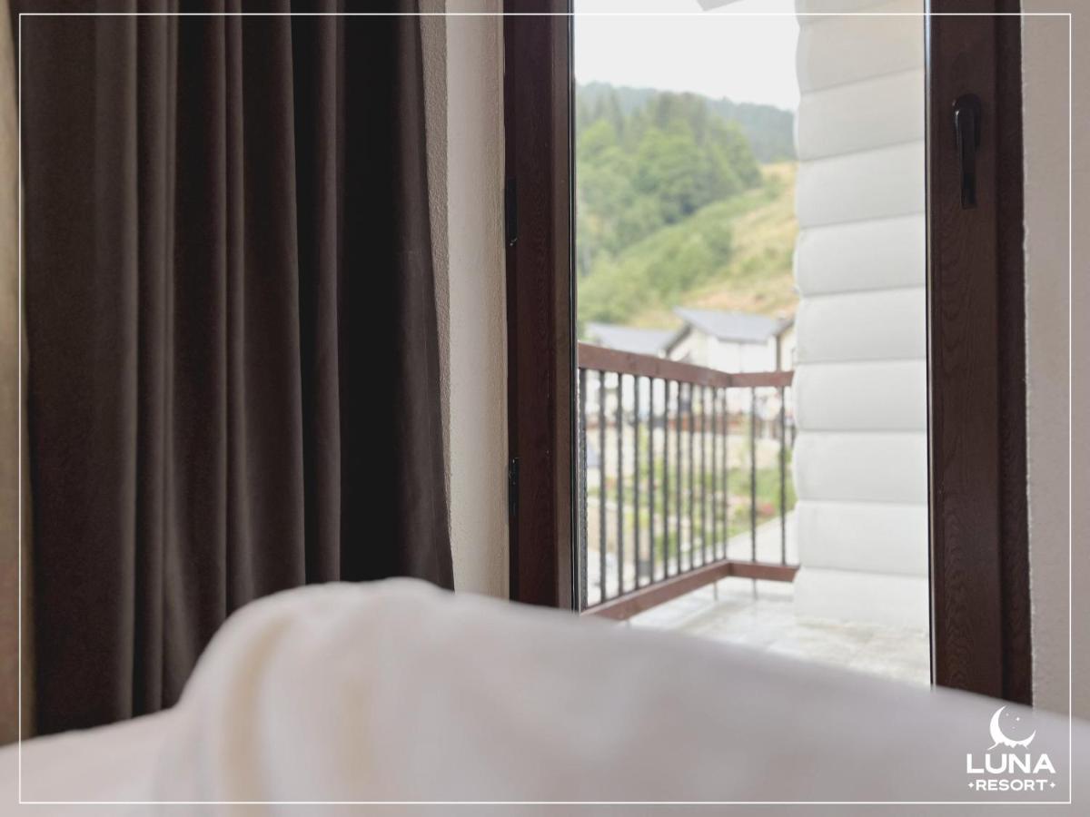 Luna Resort Печ Екстер'єр фото