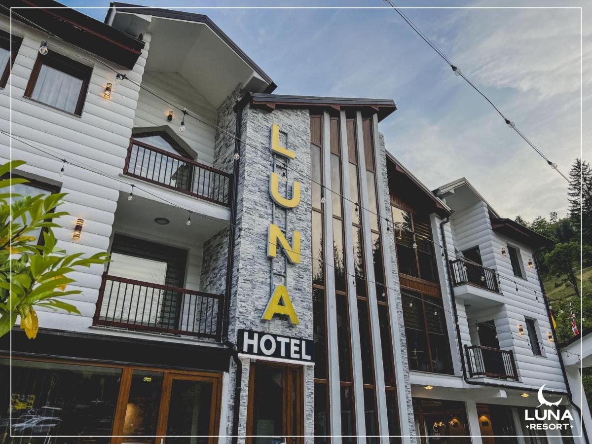 Luna Resort Печ Екстер'єр фото