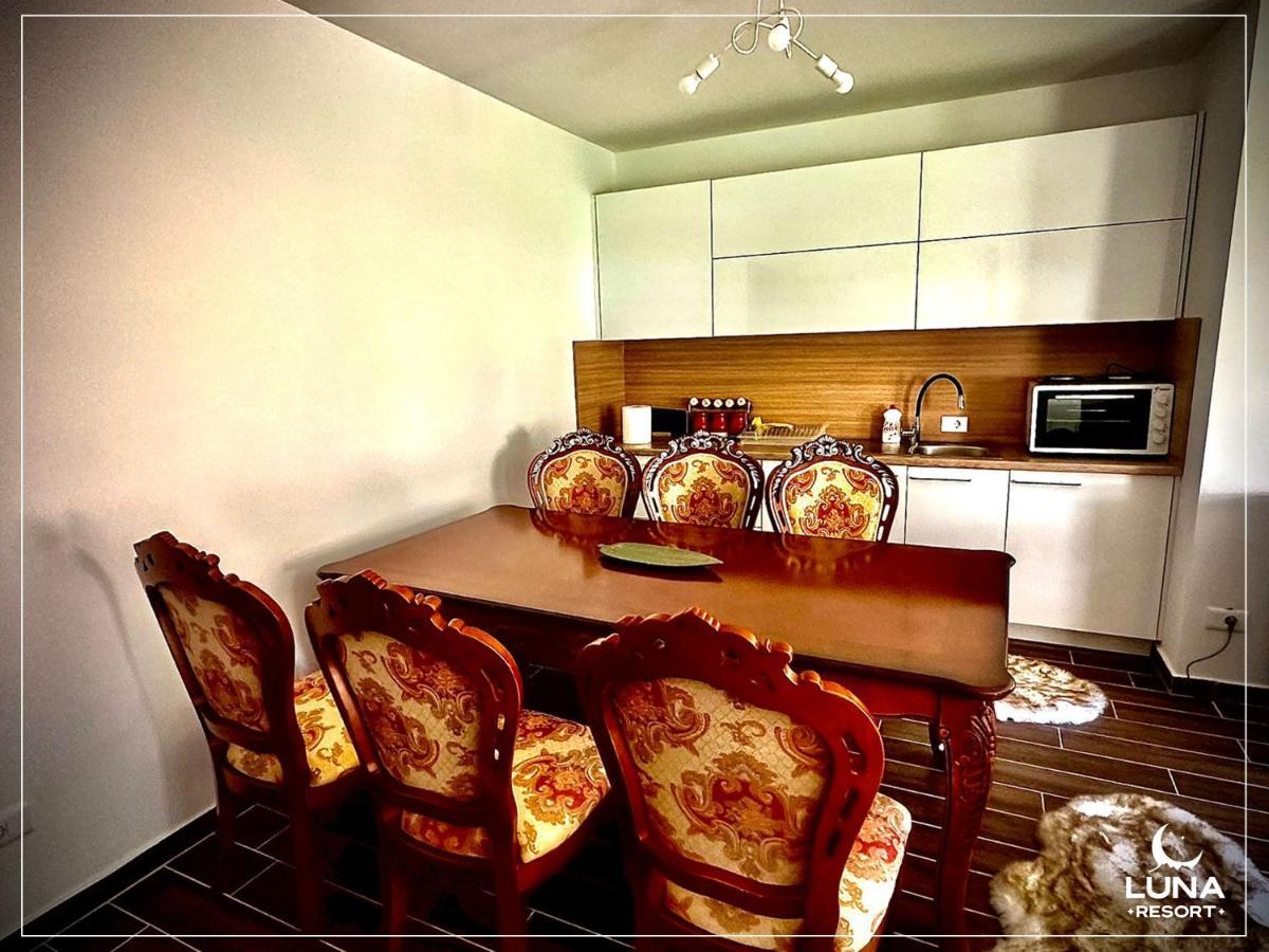 Luna Resort Печ Екстер'єр фото
