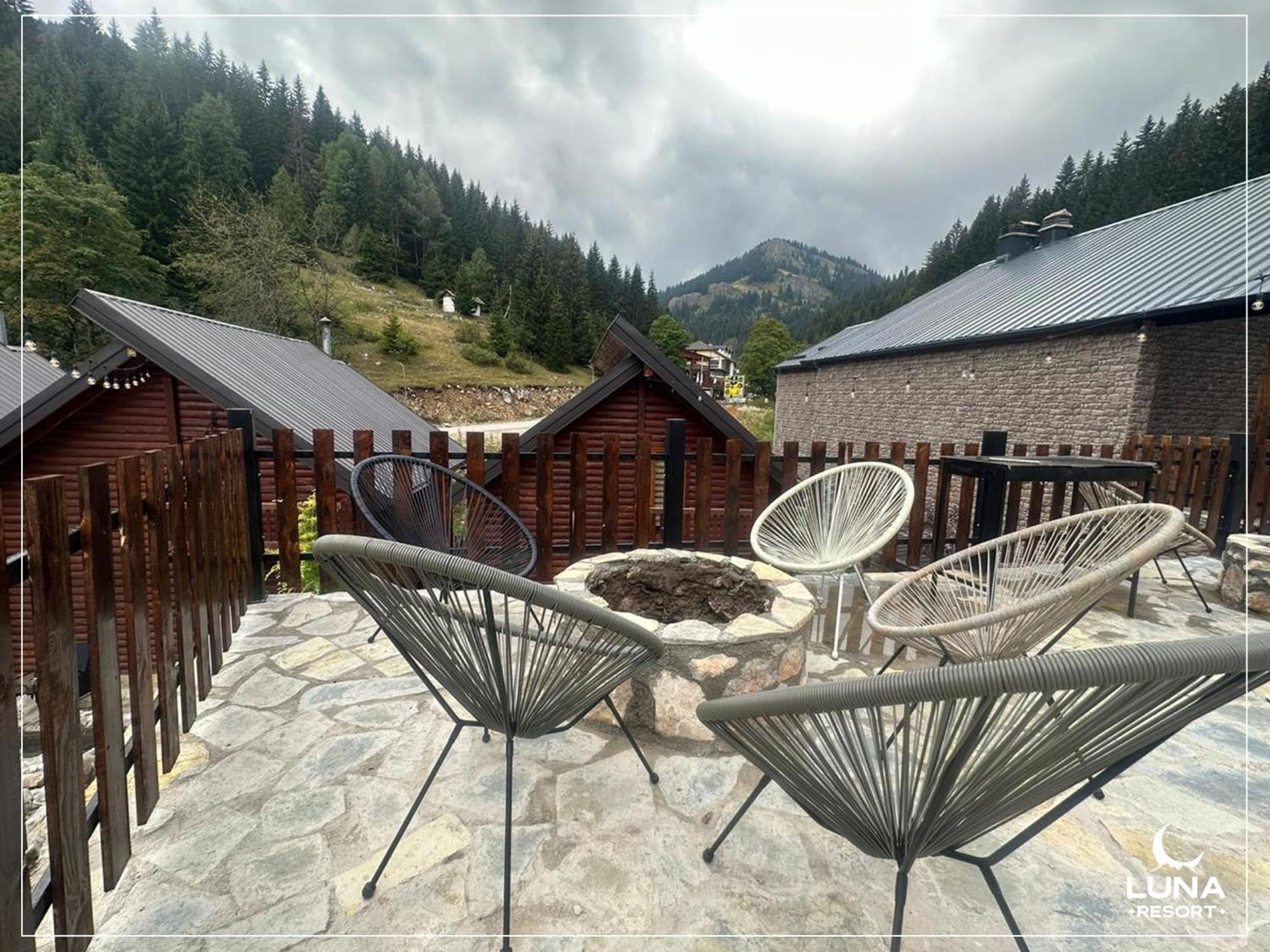 Luna Resort Печ Екстер'єр фото